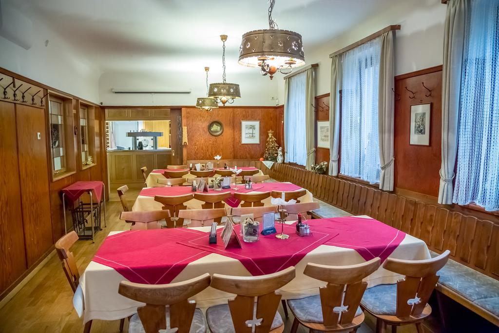 Gasthof Rebstock Фридрихсхафен Экстерьер фото