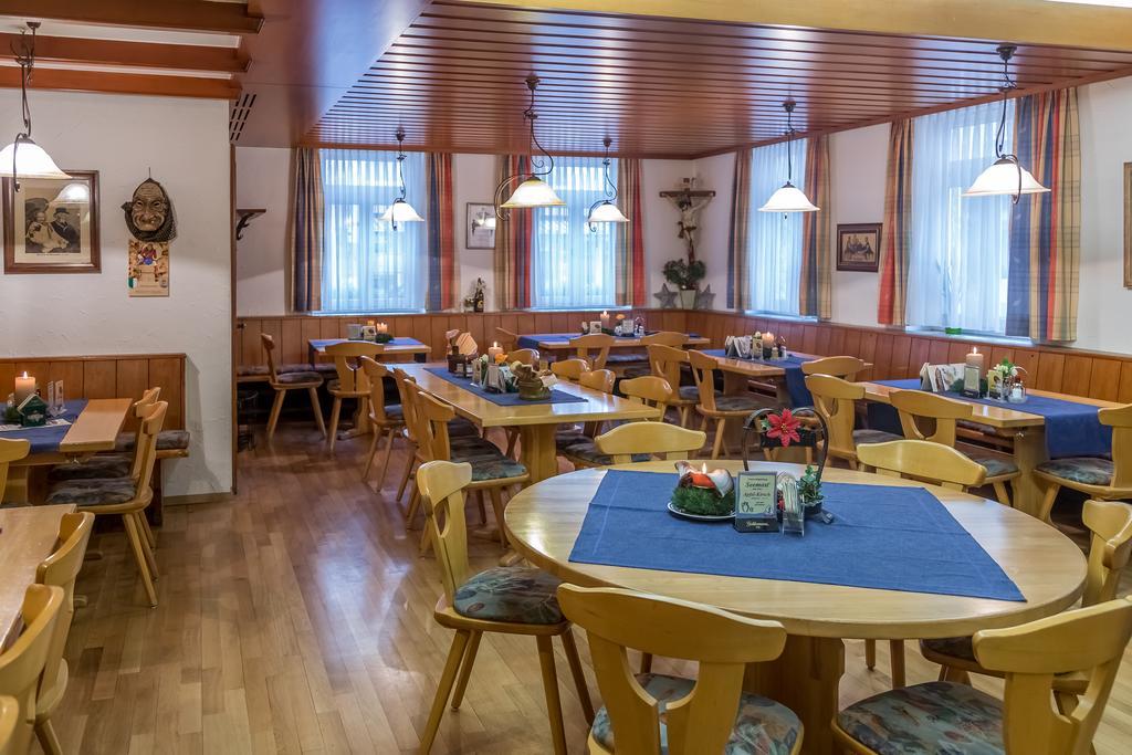 Gasthof Rebstock Фридрихсхафен Экстерьер фото